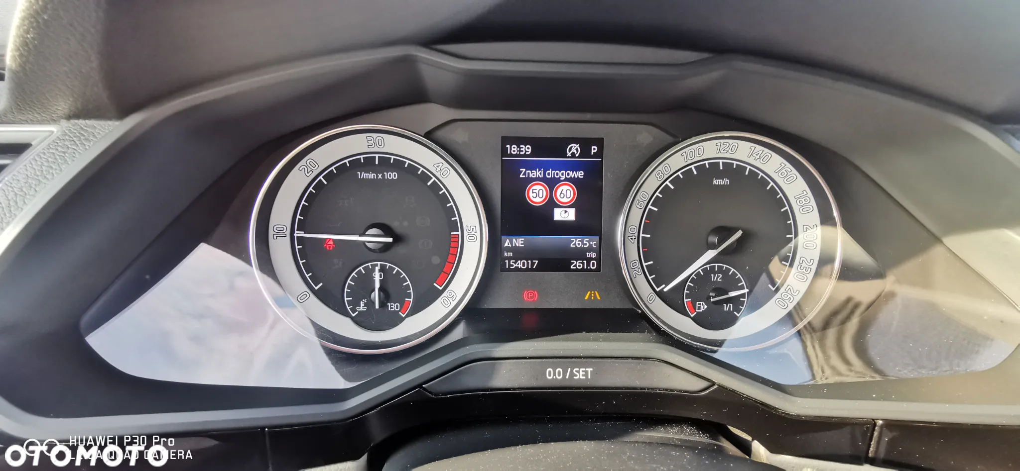 Skoda Superb 2.0 TDI 4x4 L&K DSG - 35