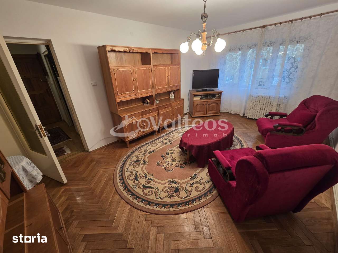 Reșița, apartament 4 camere, 100 mp, Lunca Pomostului, zona Politie — fotografia 2