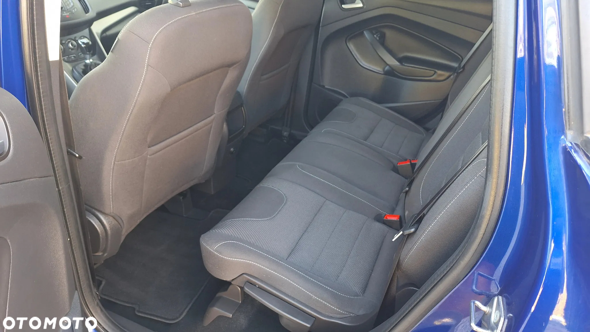 Ford Kuga 1.5 EcoBoost 2x4 Cool & Connect - 14