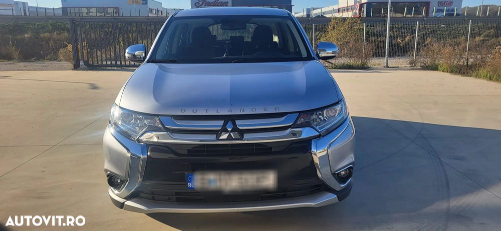 Mitsubishi Outlander 2.2 Litre DI-D AWD Instyle - 1