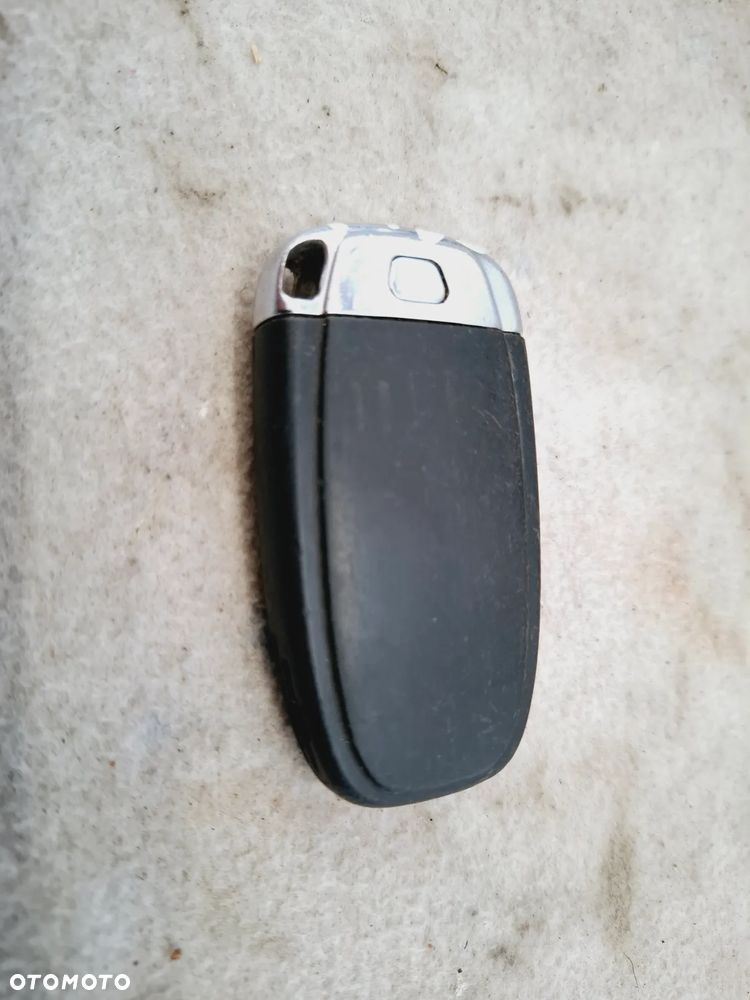Kluczyk Pilot Audi A4 S4 B8 A5 S5 Q5 Q3 8T0959754D - 2