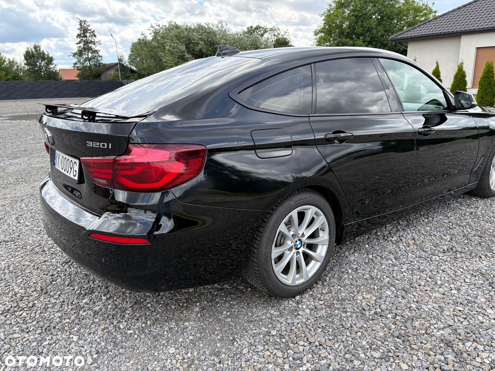 BMW Seria 3 - 10