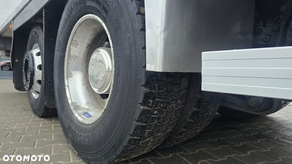 Scania R400 Euro 5 6x2 kontener izoterma 22 palety winda import NL! niski przebieg! super stan! - 29