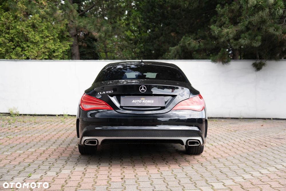 Mercedes-Benz CLA 180 7G-DCT - 5