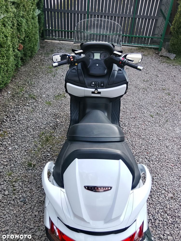Suzuki Burgman - 18