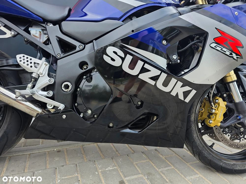 Suzuki GSX-R - 11