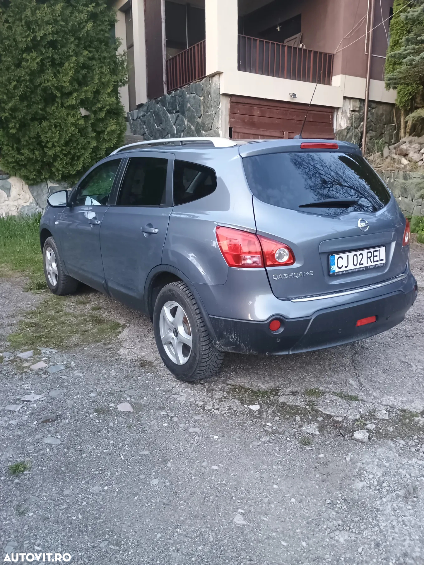 Nissan Qashqai+2 - 3