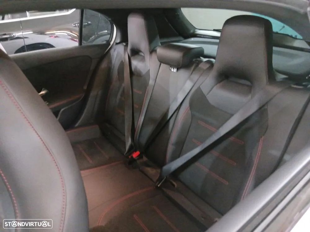 Mercedes-Benz A 250 e Style Plus - 9