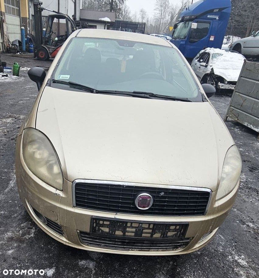Fiat Linea 1,4 B 57kW / 78 KM (kod lak: 261) pojazd na części: maska, zderzak, drzwi, szyby, lusterka, chłodnica... - 4