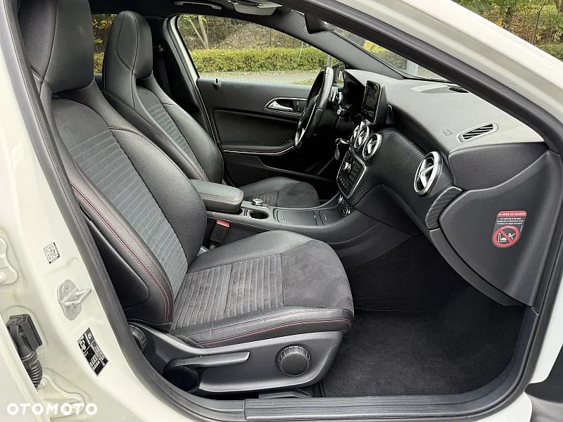 Mercedes-Benz Klasa A 200 CDI 4Matic 7G-DCT AMG Line - 7