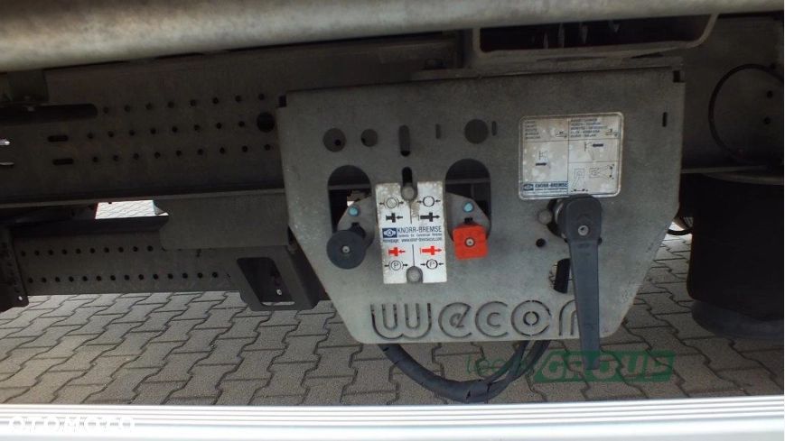 DAF 480 FAR Low Deck 6x2 – zabudowa kurtynowa WECON Przyczepa Kurtynowa WECON PC 780 18.0t - 18