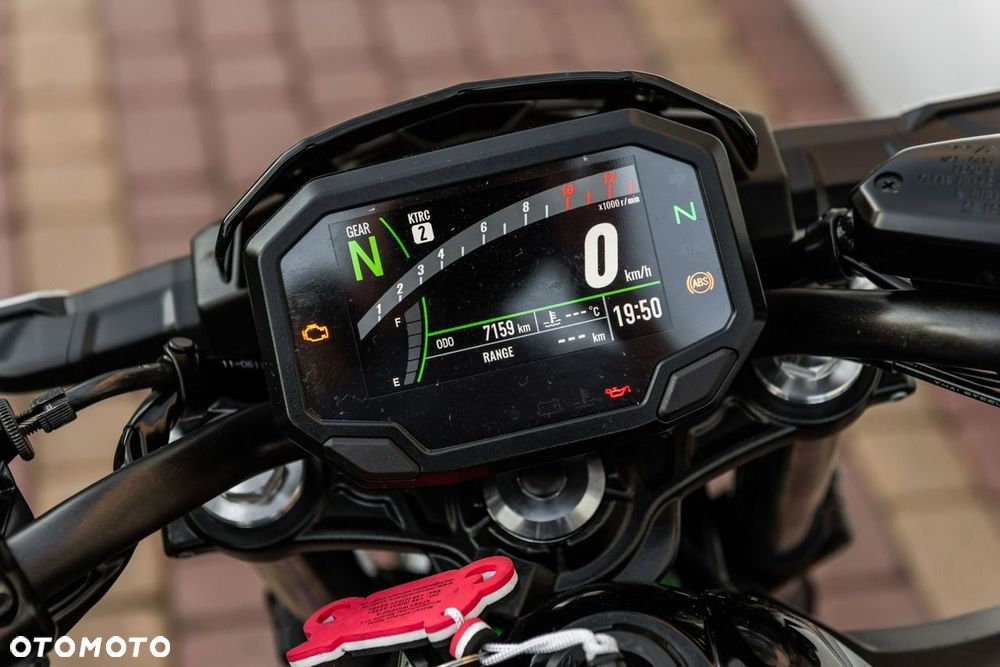 Kawasaki Z 650 - 11