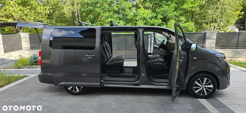 Toyota Proace Verso 2.0 D4-D Long VIP - 19
