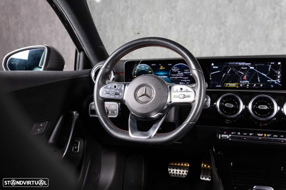 Mercedes-Benz A 250 e 8G-DCT AMG Line - 46