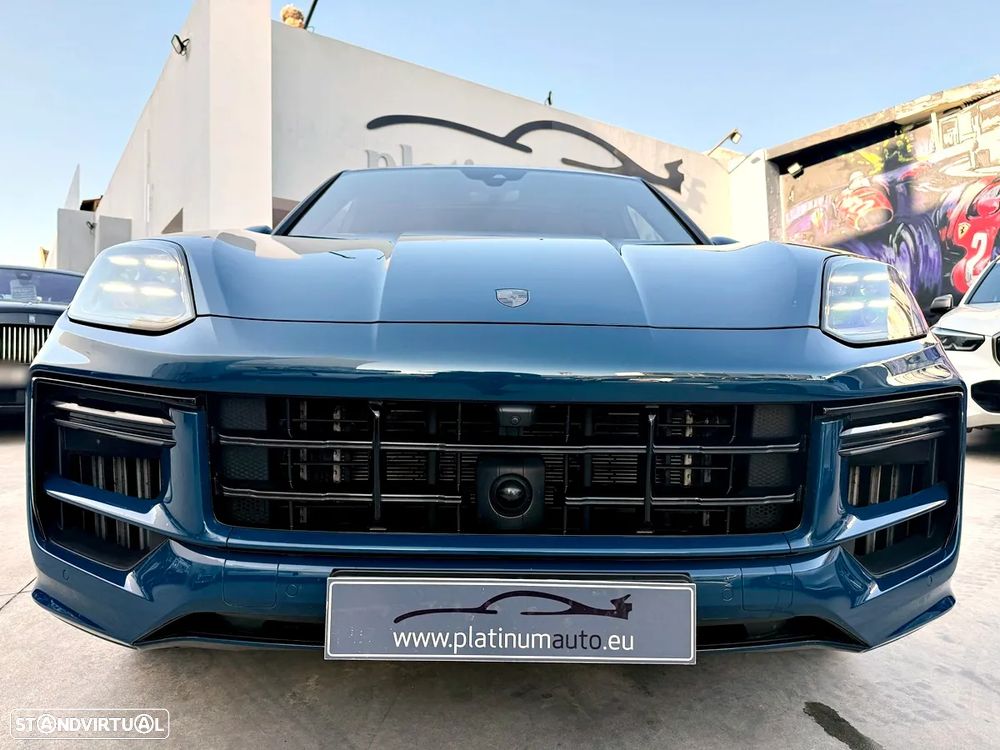 Porsche Cayenne Turbo E-Hybrid - 61