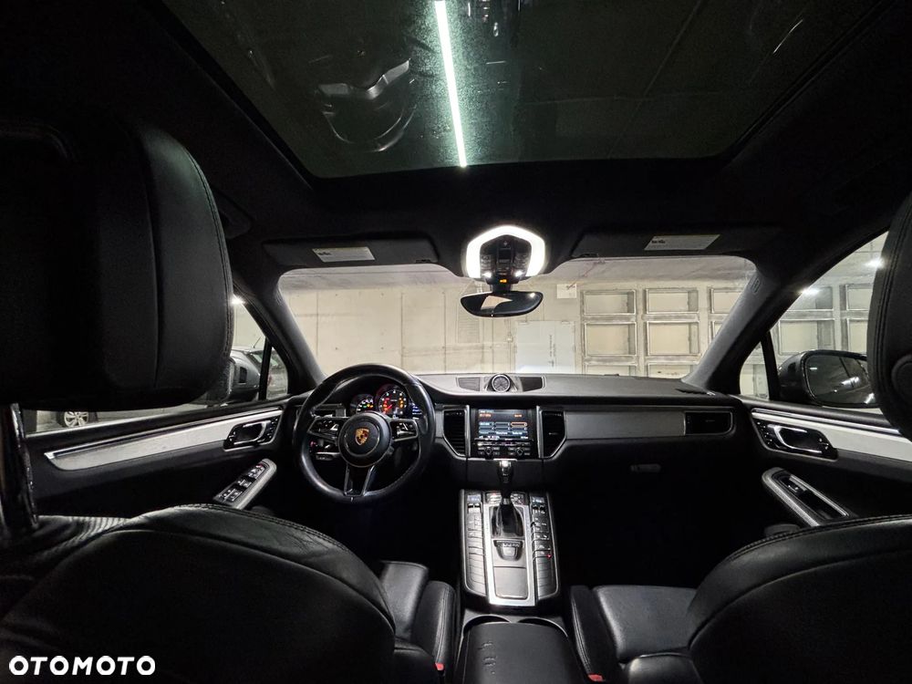 Porsche Macan - 14