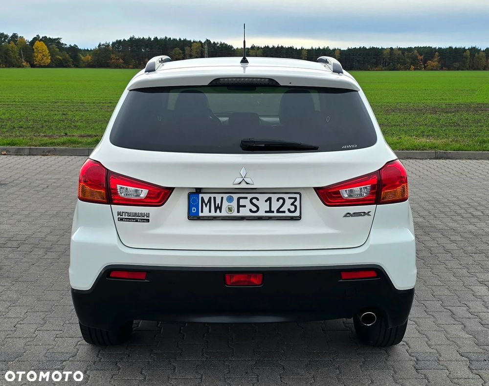 Mitsubishi Asx 2011 photo 5