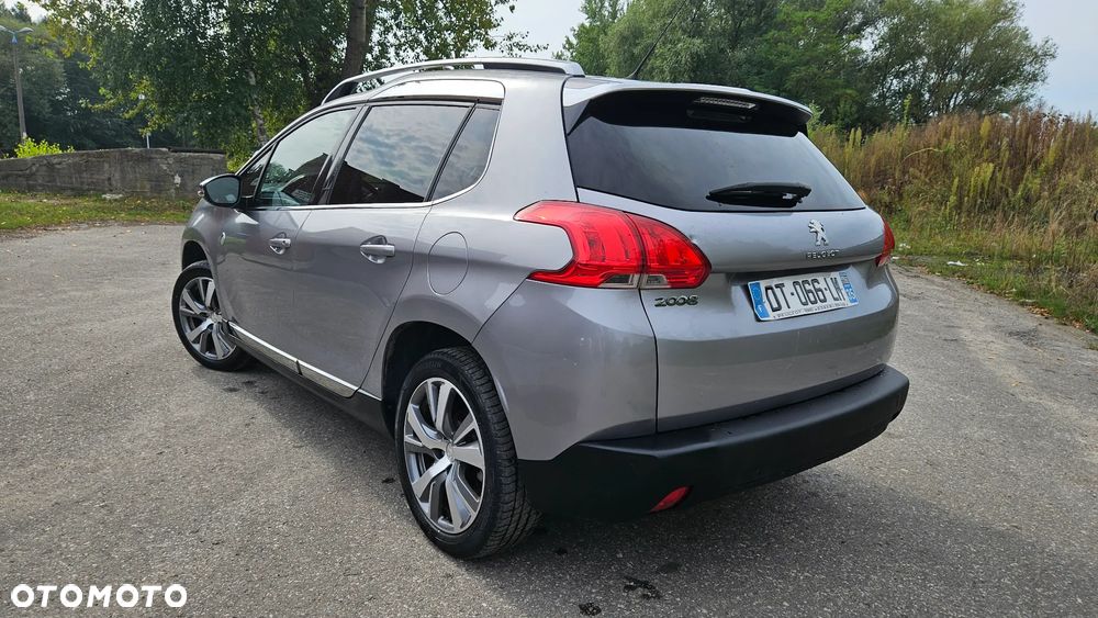 Peugeot 2008 - 14