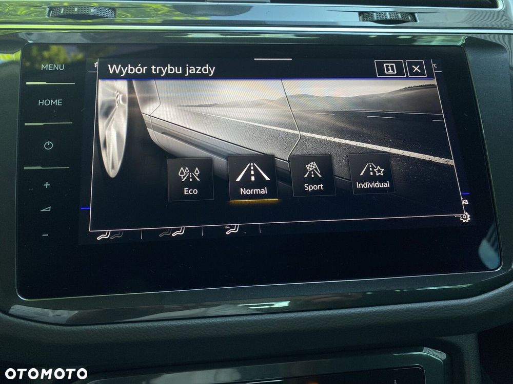 Volkswagen Tiguan 2.0 TSI 4Mot Elegance DSG - 23