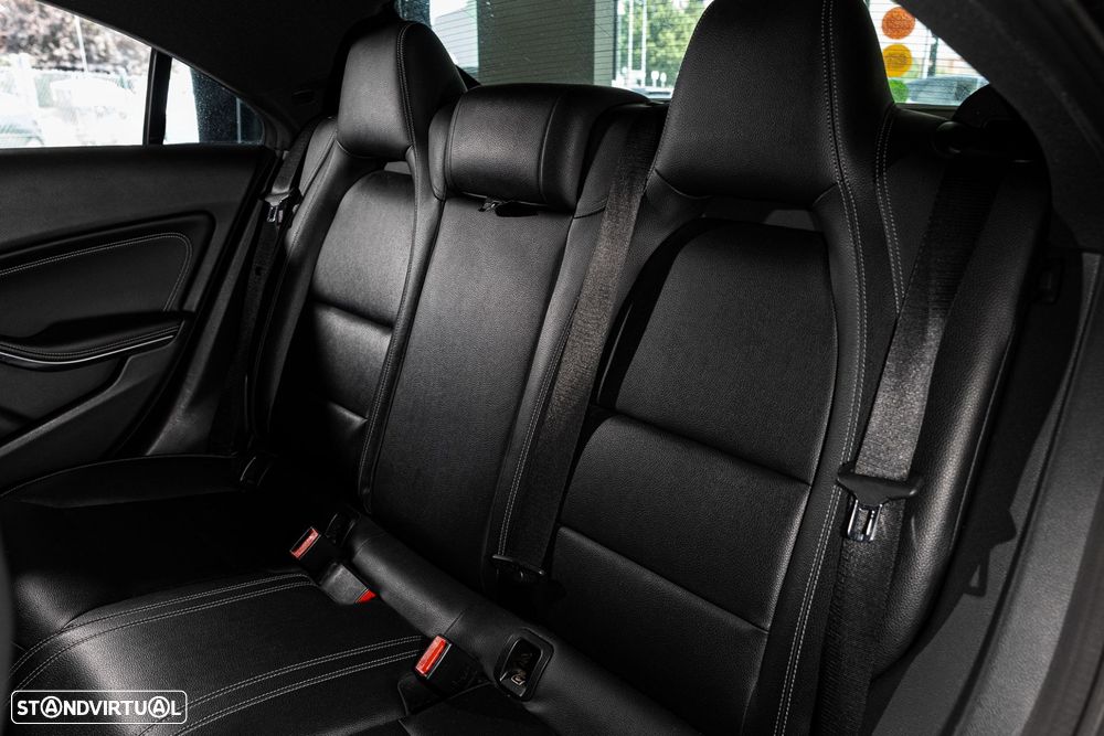 Mercedes-Benz CLA 180 - 17