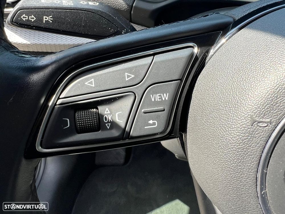 Audi Q2 30 TDI - 15