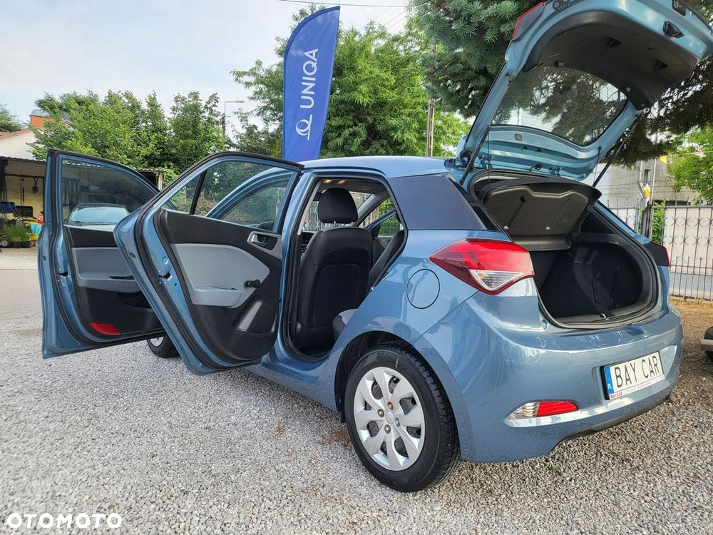 Hyundai i20 - 11