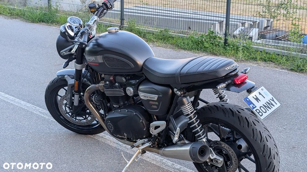 Triumph Speed Twin - 4