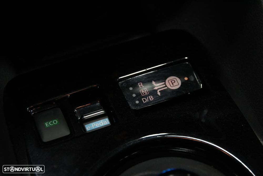 Nissan Leaf N-Connecta - 13