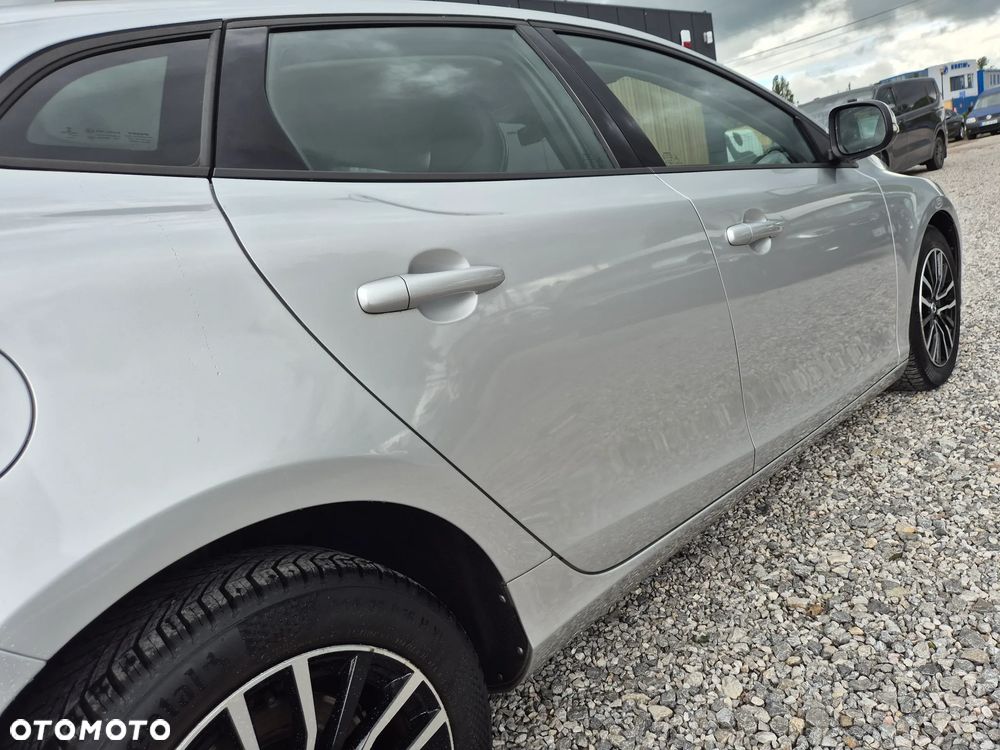 Volvo V40 D2 Drive-E SCR Dynamic Edition - 24