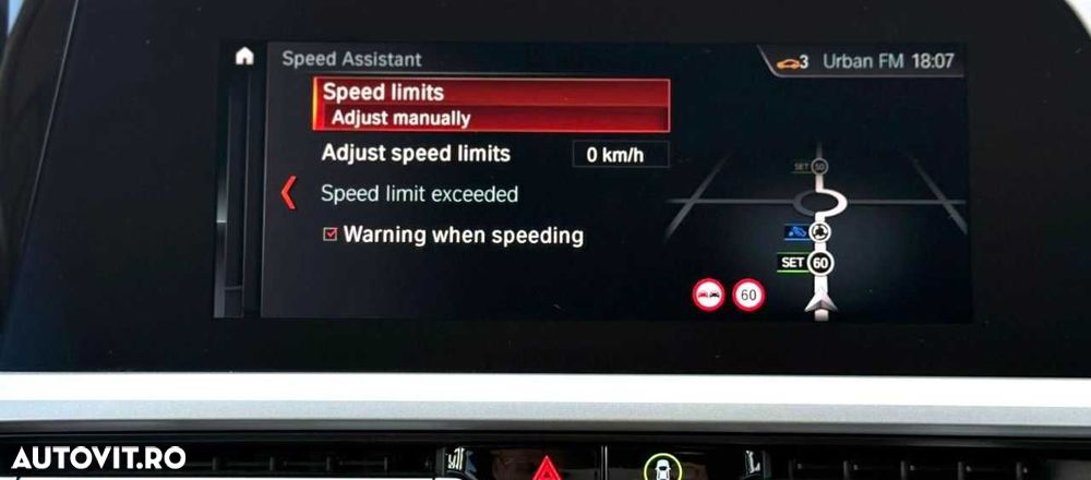 BMW Seria 3 320i AT - 35