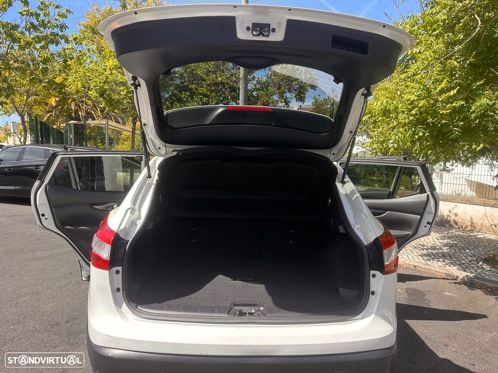 Nissan Qashqai 1.6 dCi Tekna Premium Pele Preta Xtronic - 14