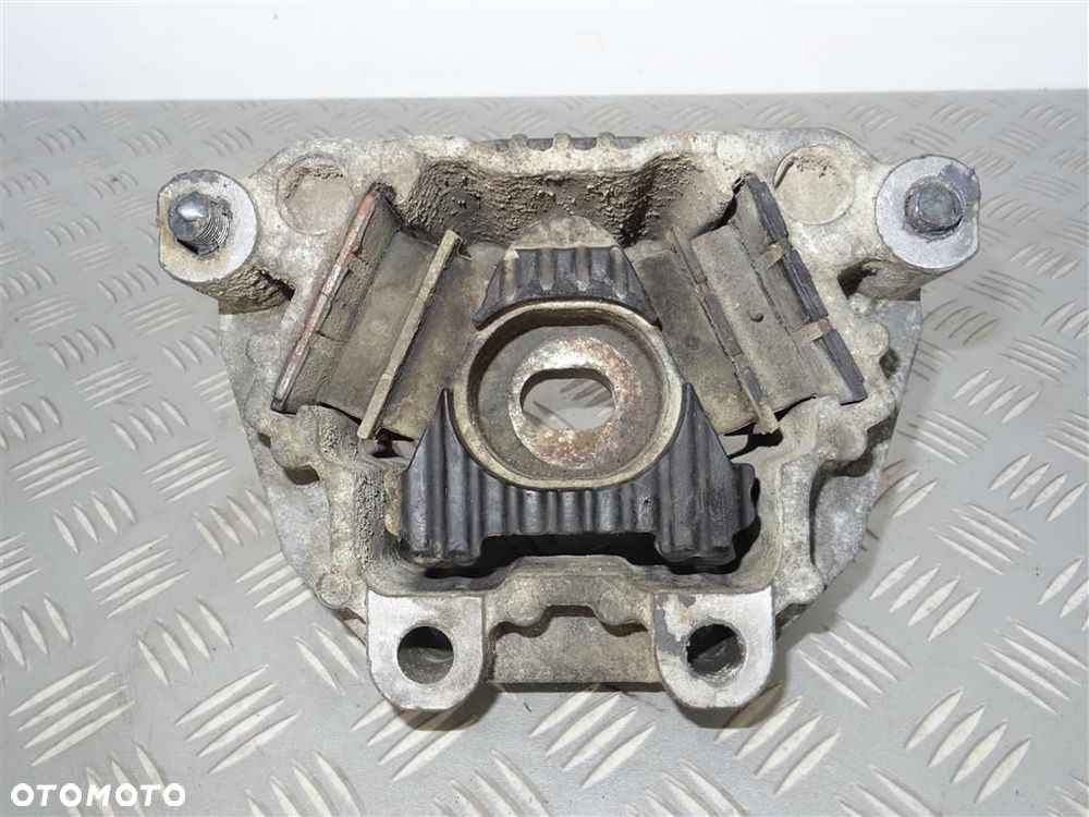Poduszka Silnika Łapa Renault Midlum  6.2D 214KM 2002R 5010316155 - 6
