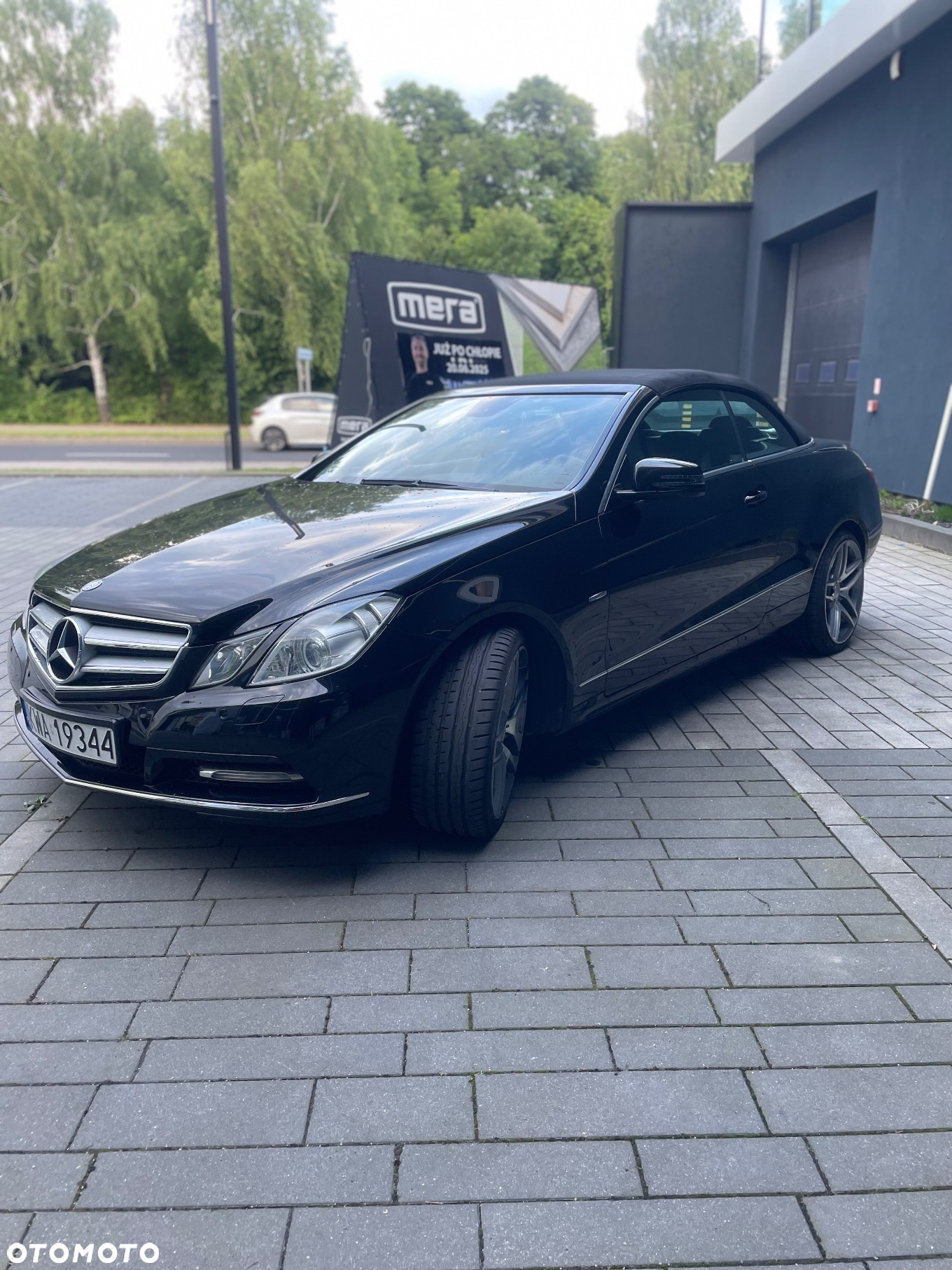 Mercedes-Benz Klasa E 250 CDI Cabrio 7G-TRONIC - 8