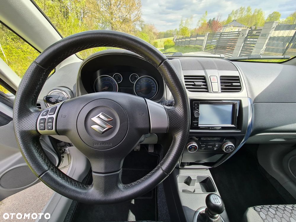 Suzuki SX4 - 15