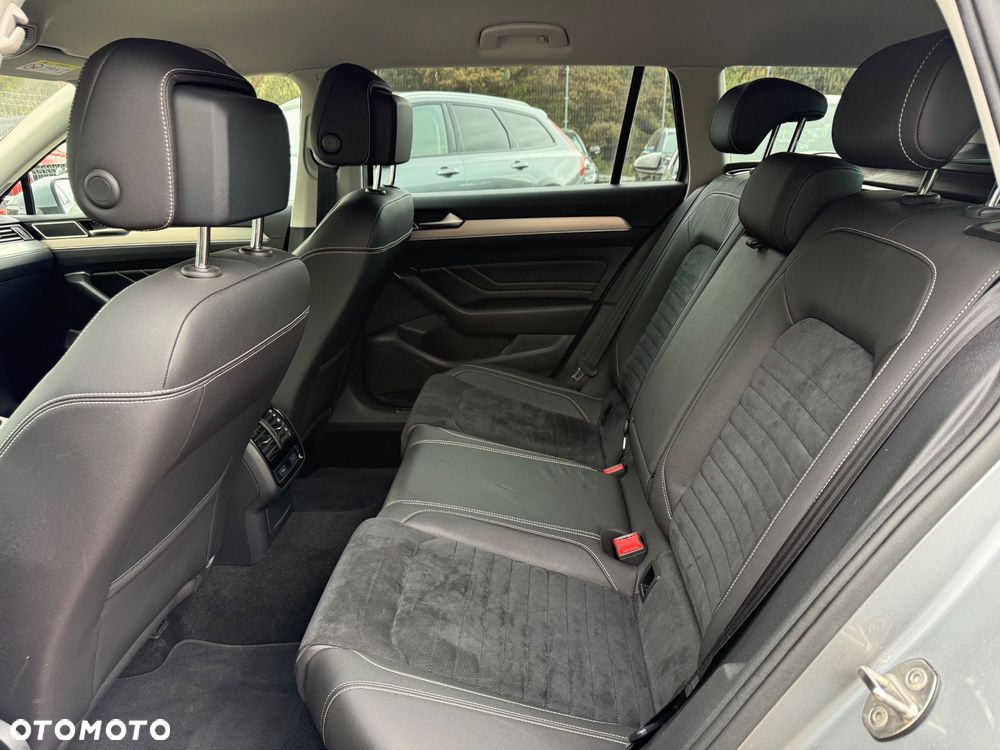Volkswagen Passat 2.0 TDI (BlueMotion Technology) DSG Highline - 8