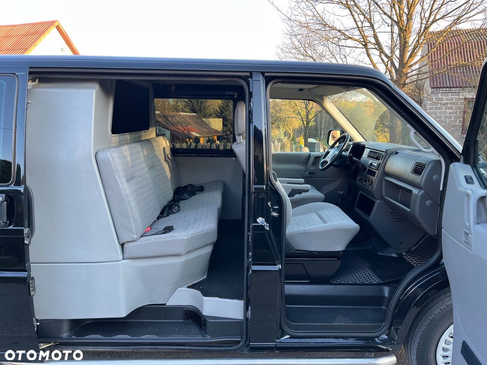 Volkswagen Transporter - 13