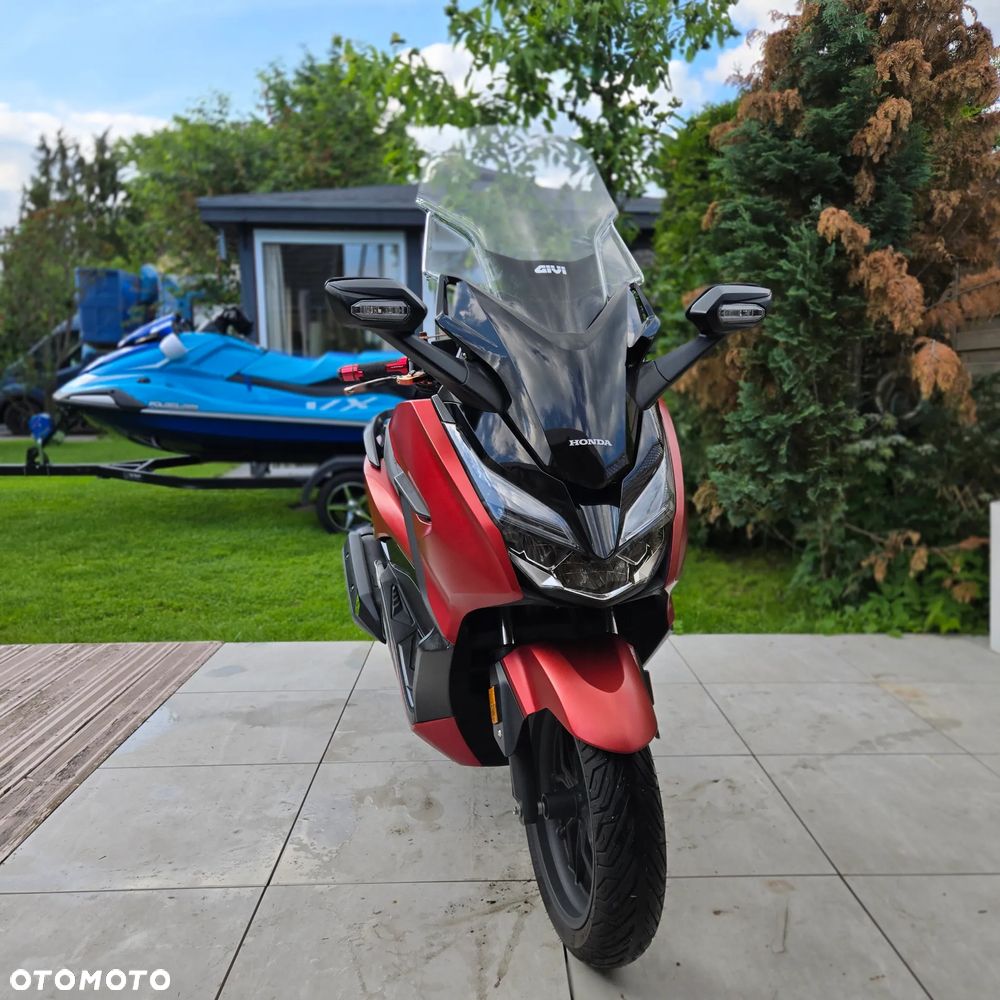 Honda NSS - 11