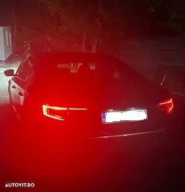 Skoda Superb 2.0 TDI DSG Laurin & Klement - 8