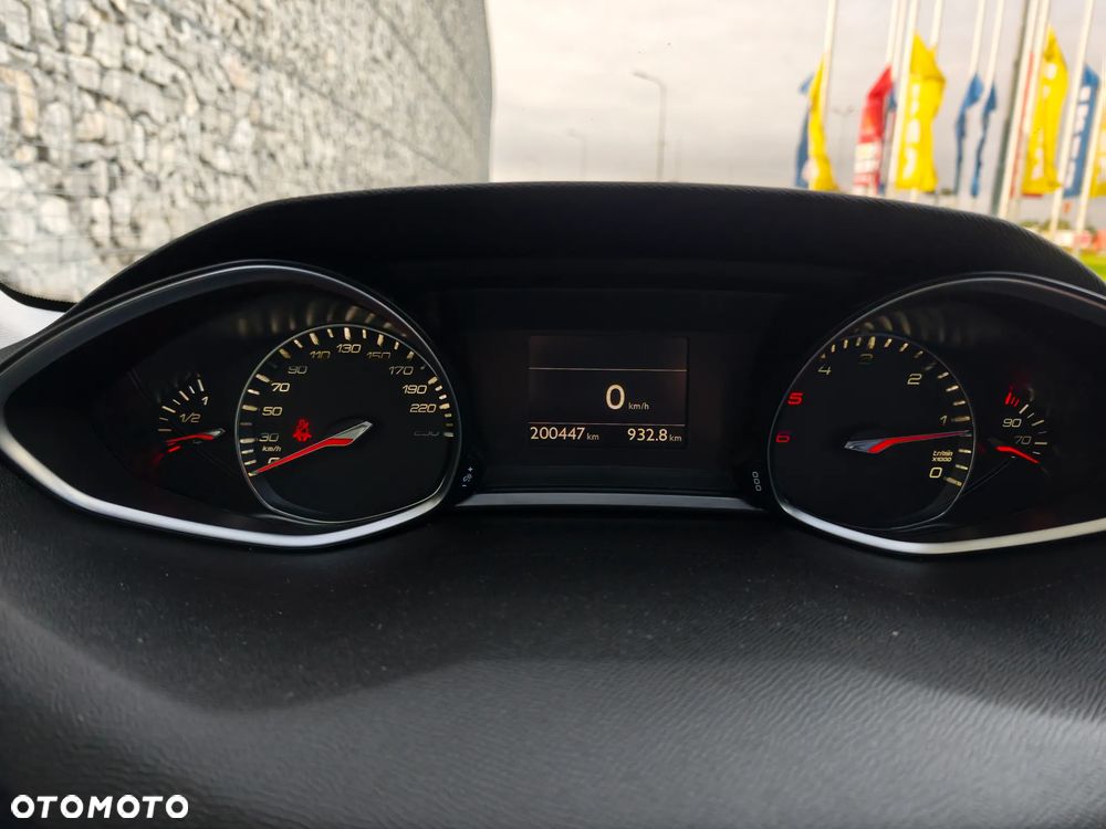 Peugeot 308 BlueHDi 120 Stop & Start Allure - 26