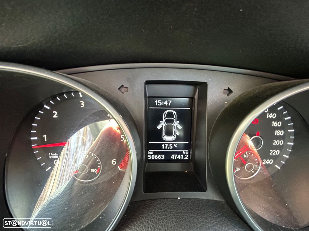 VW Golf Variant 1.6 TDi Confortline - 6