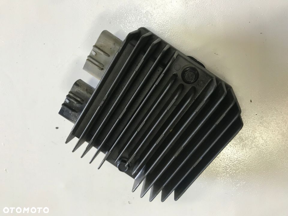 REGULATOR NAPIĘCIA CAN AM OUTLANDER 850 1000 - 1