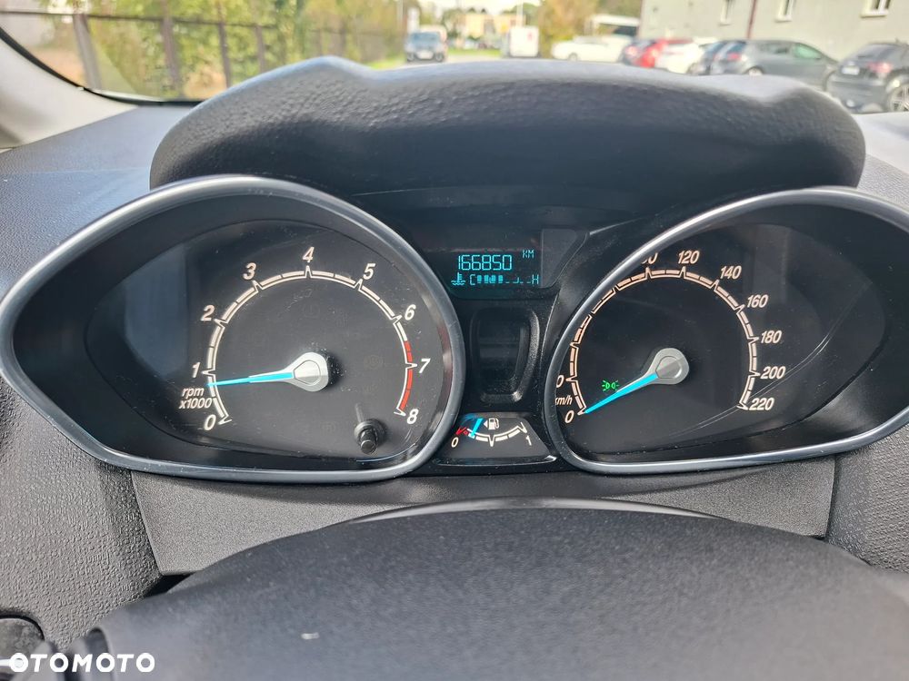 Ford Fiesta 1.25 SYNC Edition - 11