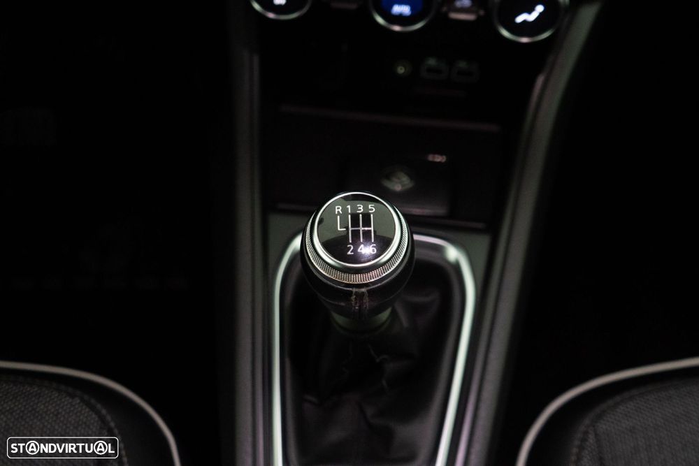 Renault Captur 1.0 TCe Techno - 26
