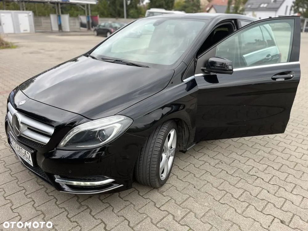 Mercedes-Benz Klasa B 180 CDI BlueEffICIENCY Edition - 1