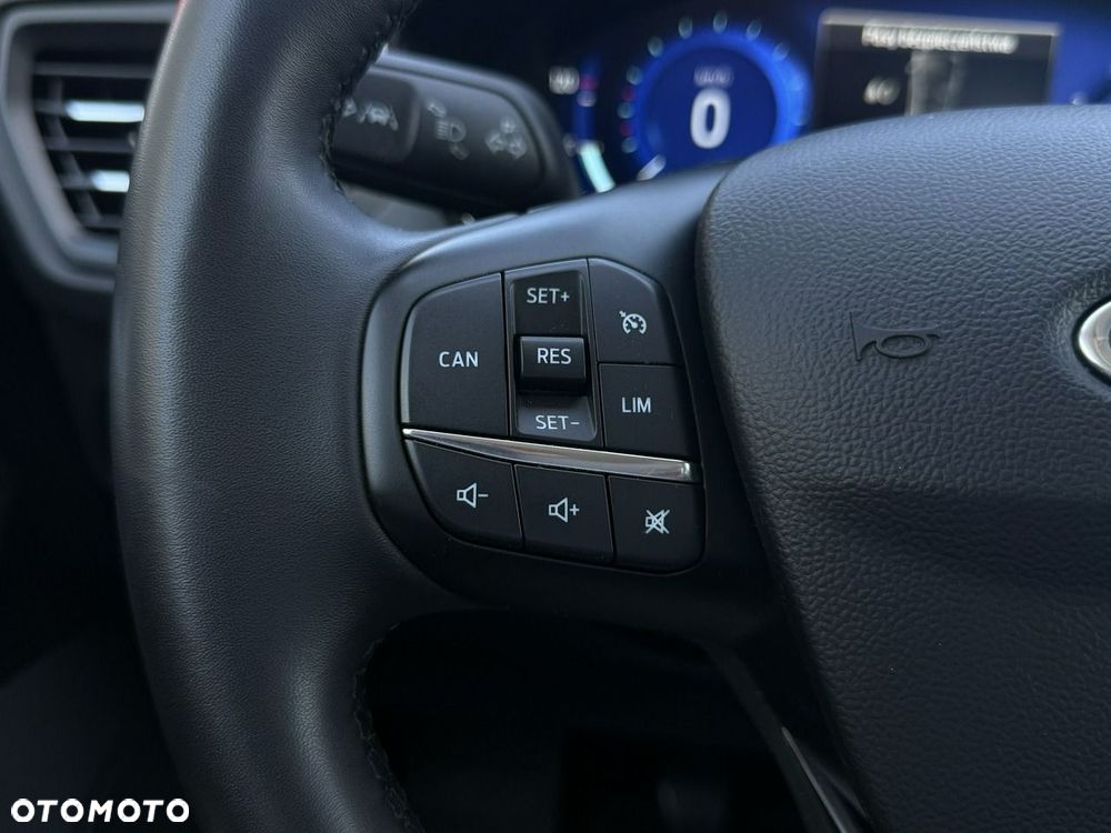Ford Focus 1.0 EcoBoost mHEV Titanium X - 18