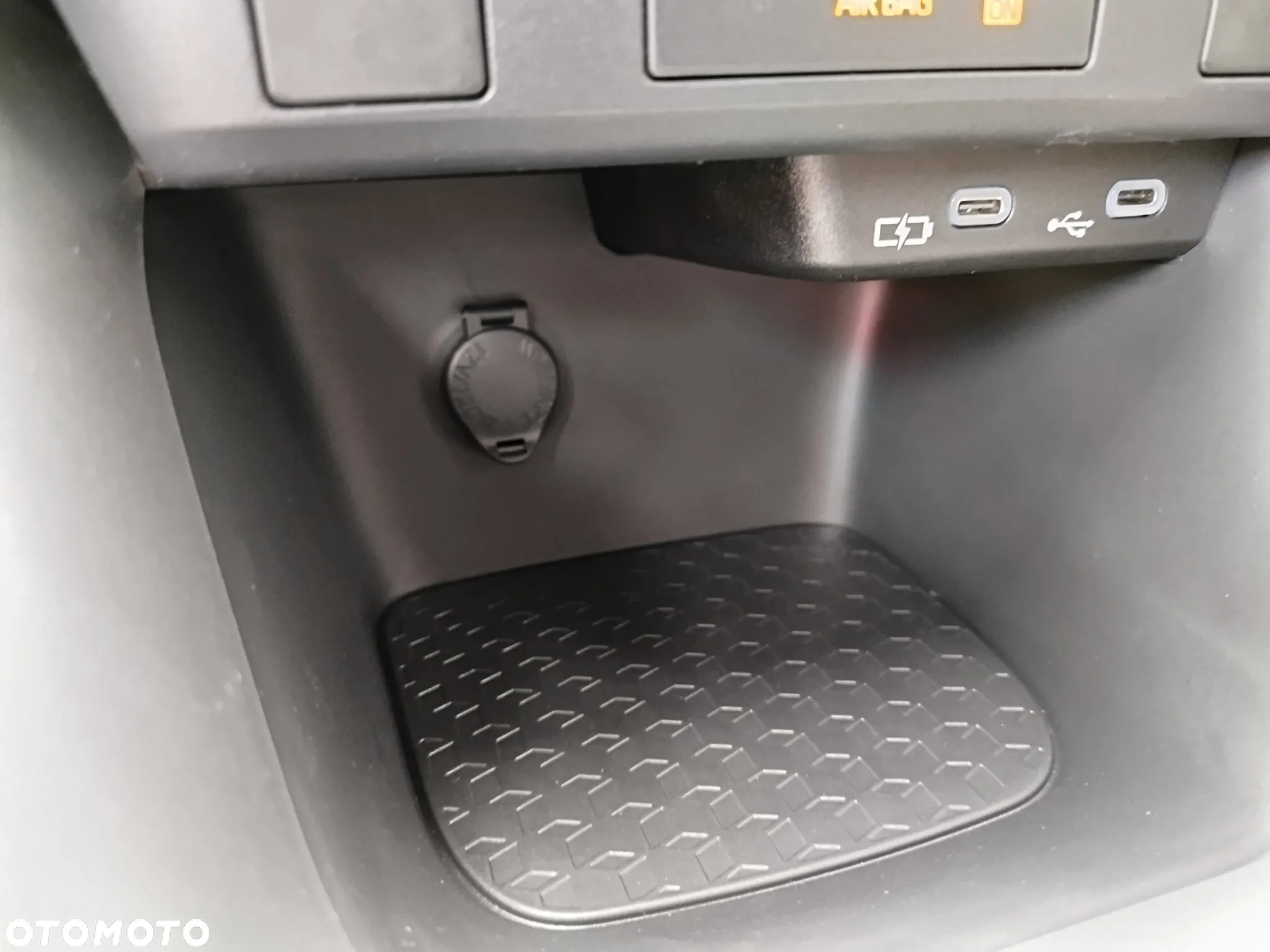 Toyota Yaris Hybrid 1.5 Comfort - 13