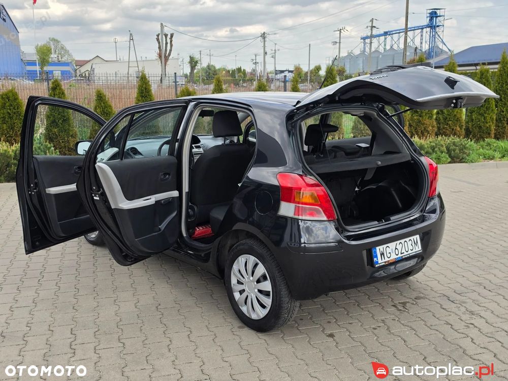 Toyota Yaris 1.33 Sol - 9
