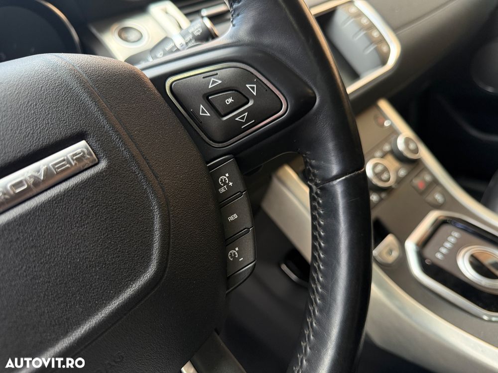 Land Rover Range Rover Evoque - 16