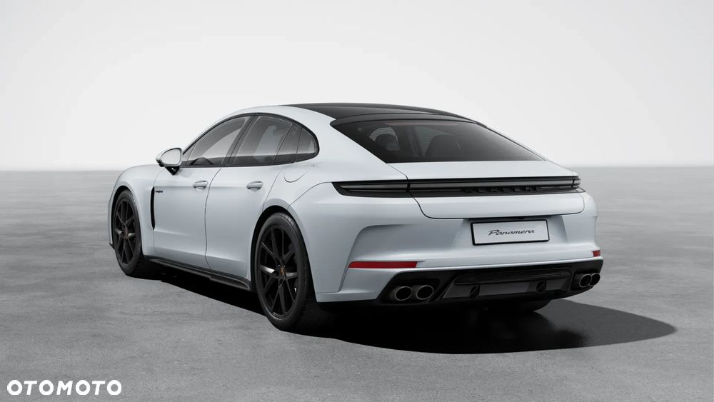 Porsche Panamera 4 E-Hybrid - 3
