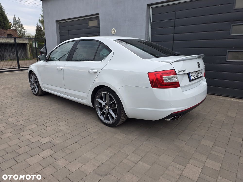 Skoda Octavia - 14